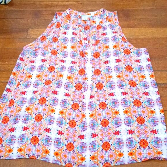 Summer top - Picture 1 of 5